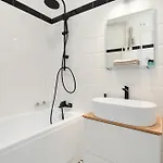 Boutique R611 *