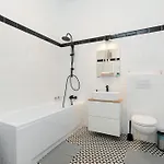 Boutique R611 *