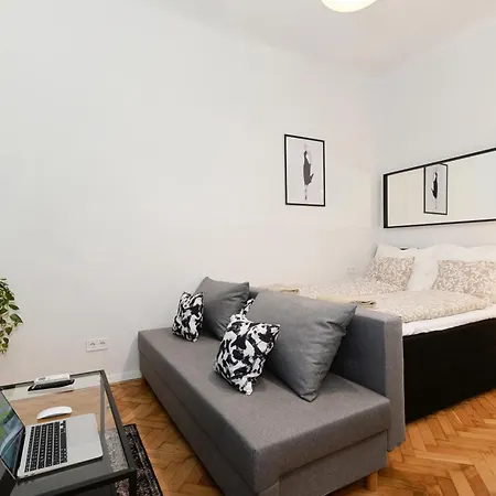 Apartament Boutique R611