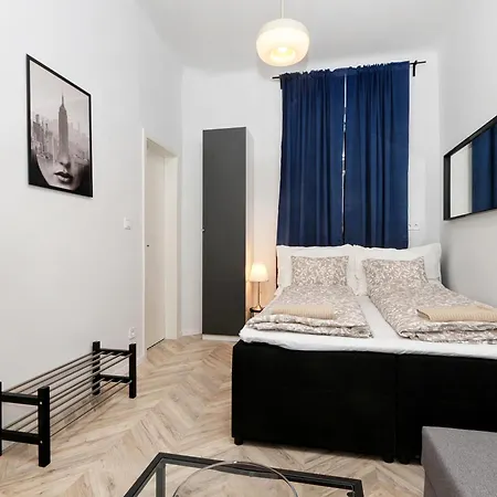 Boutique R611 Apartament *
